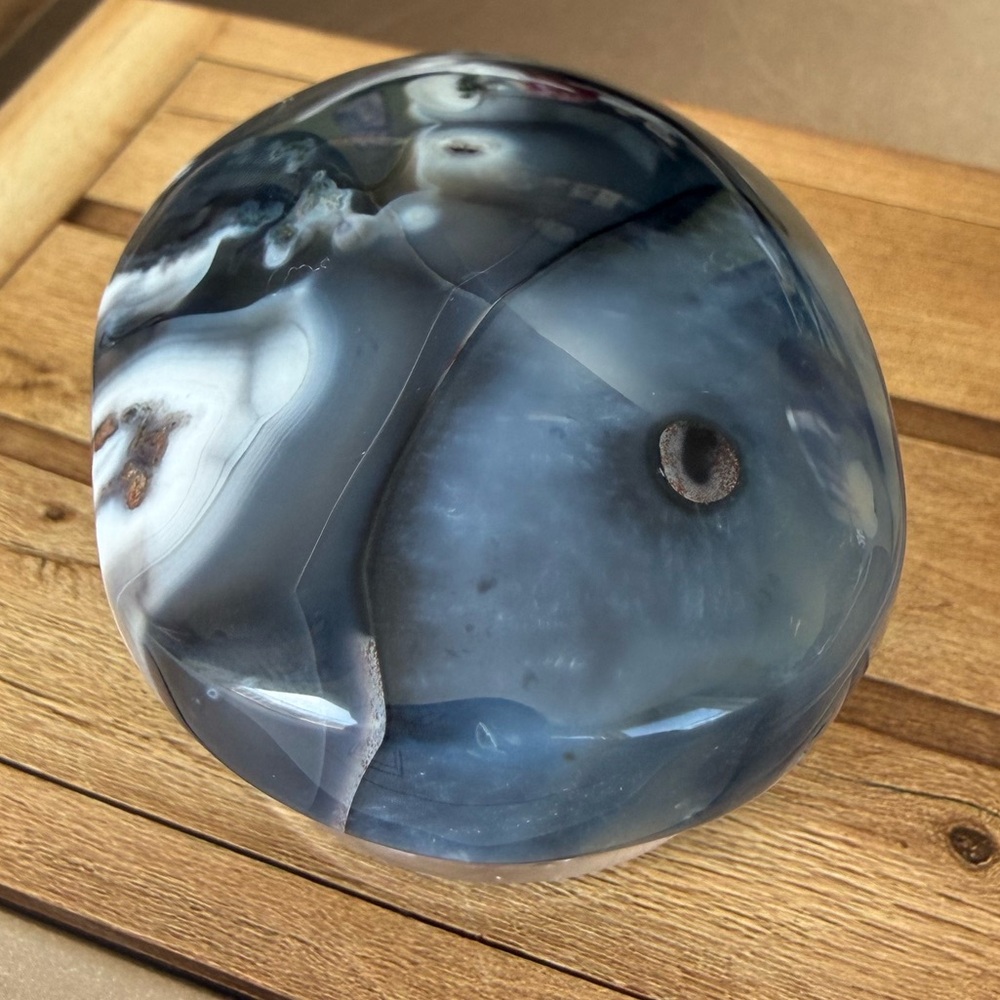 Gorgeous Polished Orca Agate Palm Stone - Nice Weight - Picture 6 of 6